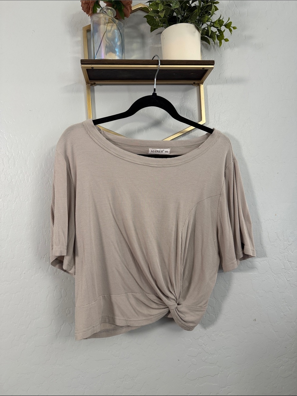 Manéa Taupe Knot-Front Crop Top